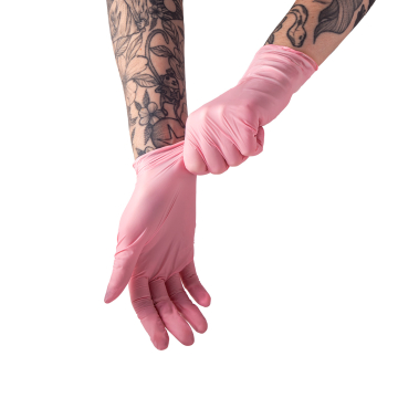 Boks med 100 Saferly Pink Nitrile-hansker