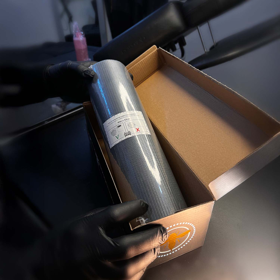 Hornet Black Cover Roll - Profesjonelt vanntett deksel - 40 m x 32 cm